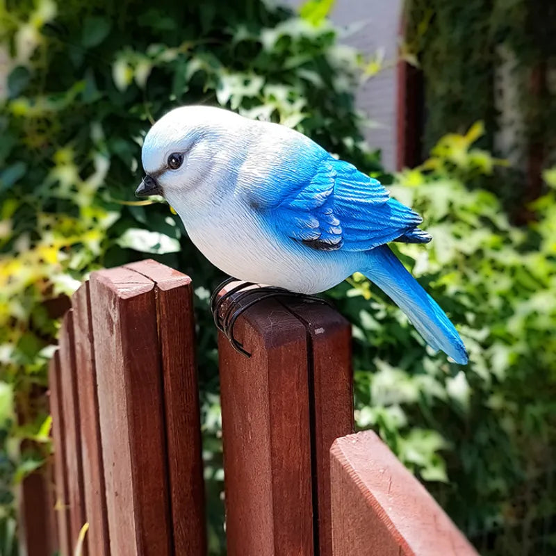 Dekorative Kunstvogel Figur für Garten und Balkon – Realistische Vogel-Dekoration aus Harz – Für Blumentopf, Zaun und Ast